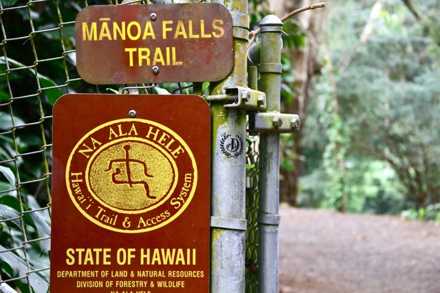 Manoa Falls Trail Sign