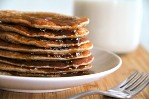 Banana Oat Greek Yogurt Pancakes