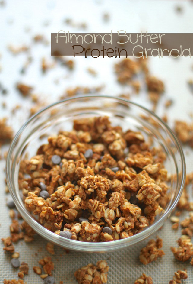 Vanilla Almond Butter Protein Granola || runningwithspoons.com #breakfast #protein #glutenfree #granola