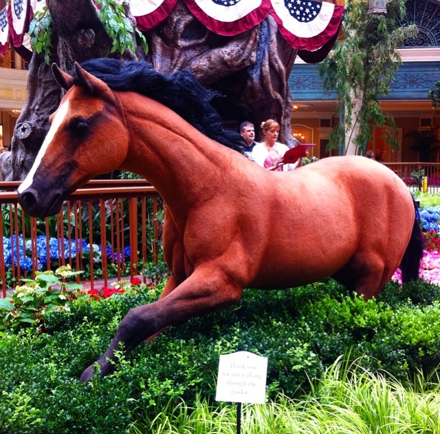 Bellagio Garden Horse