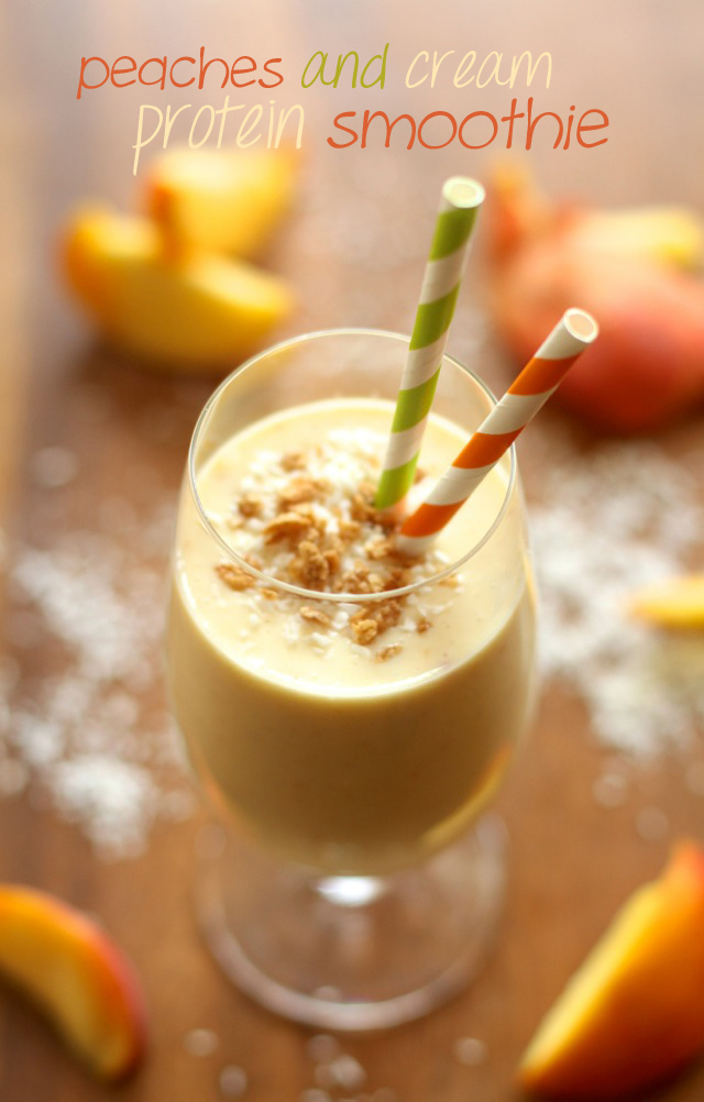 Peaches 'n' Cream Protein Smoothie -- thick, creamy, and boasting a whopping 15g of protein without the use of any powders! || runningwithspoons.com #peaches #protein #smoothie