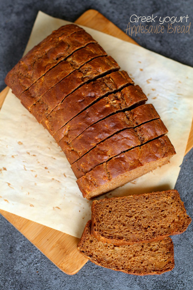 Spiced Greek Yogurt Applesauce Bread -- apples and warming spices compliment each other perfectly in this ridiculously soft and fluffy quick bread! || runningwithspoons.com