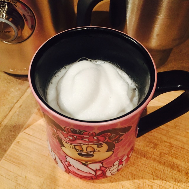 Thick and Creamy Almond Milk Froth