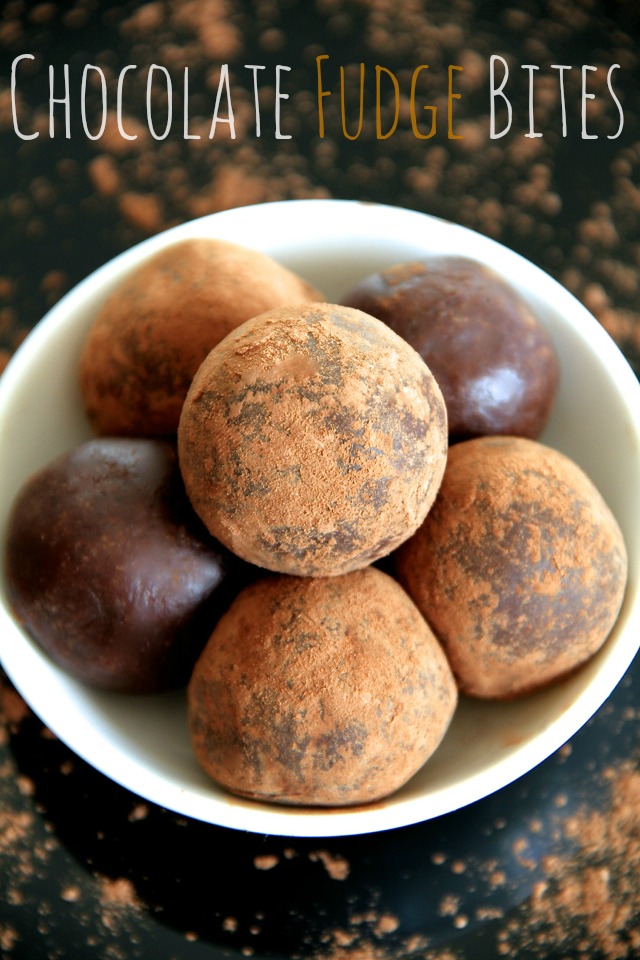 Chocolate Fudge Bites -- Soft, tender, and loaded with chocolate flavour, these melt-in-your-mouth bites taste ridiculously decadent while being made with good-for-you ingredients. Gluten-free, vegan, and customizable depending on your dietary needs, this is a healthy treat that everyone will love! || runningwithspoons.com