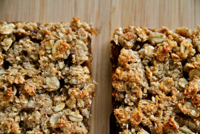 Fig and Date Oatmeal Bar