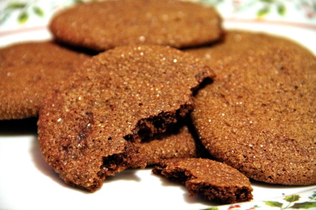 Chewy Molasses Crinkles