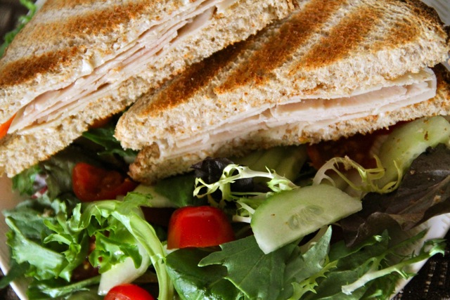 Turkey Sandwich Lunch