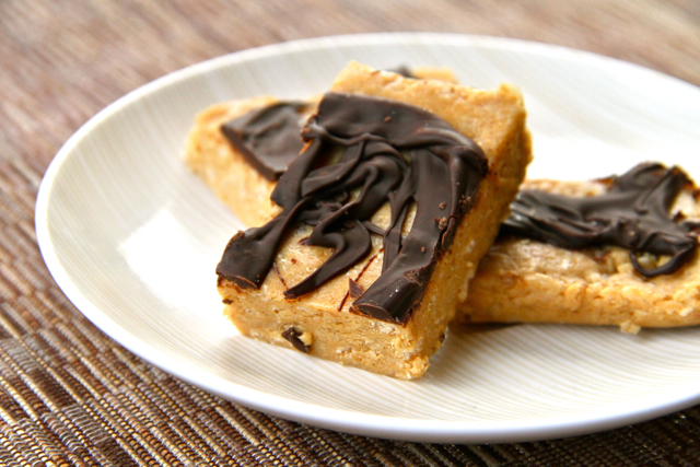 Almond Fudge Bars