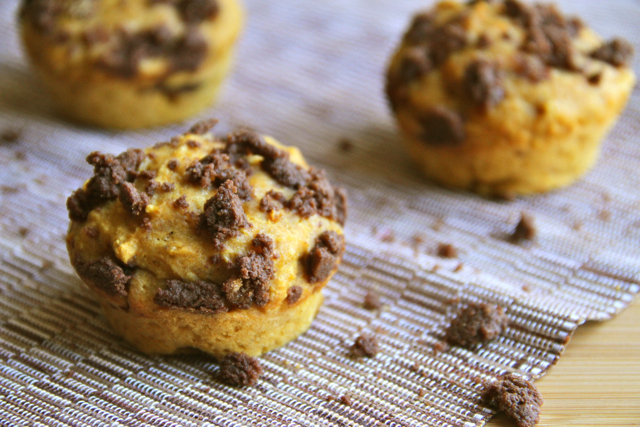 Pumpkin Spice Muffins with Chocolate Fudge Filling