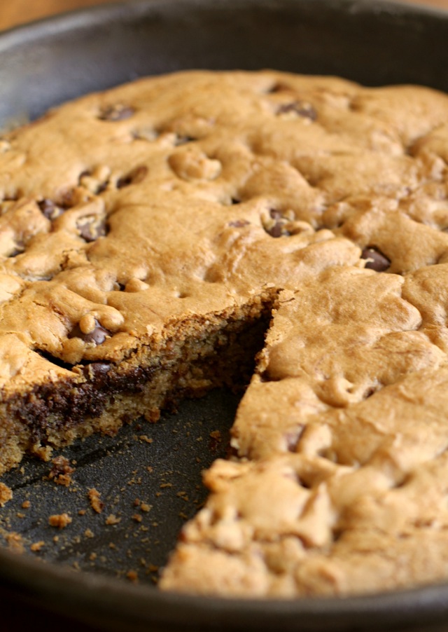 Easy Chocolate Chip Skillet Cookie Recipe - Fork Knife Swoon