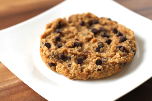 Oatmeal Cookie Dough Breakfast Bake - it's like eating a giant soft and chewy cookie for breakfast! A cookie that's made without flour, butter, or refined sugar, but still tastes AMAZING! | runningwithspoons.com #recipe #healthy #vegan #glutenfree