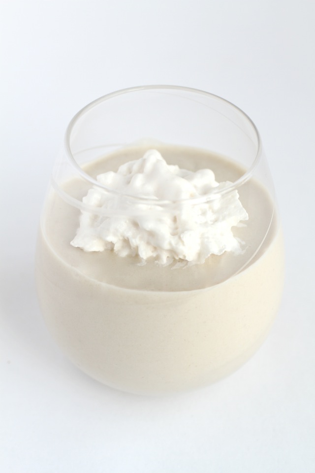 Creamy Vanilla Cake Batter Smoothie || runningwithspoons.com