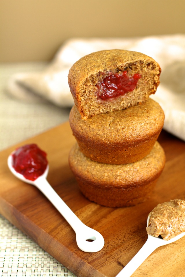 Flourless Almond Butter and Jelly Muffins -- gluten-free, sugar-free, dairy-free, and oil-free || runningwithspoons.com