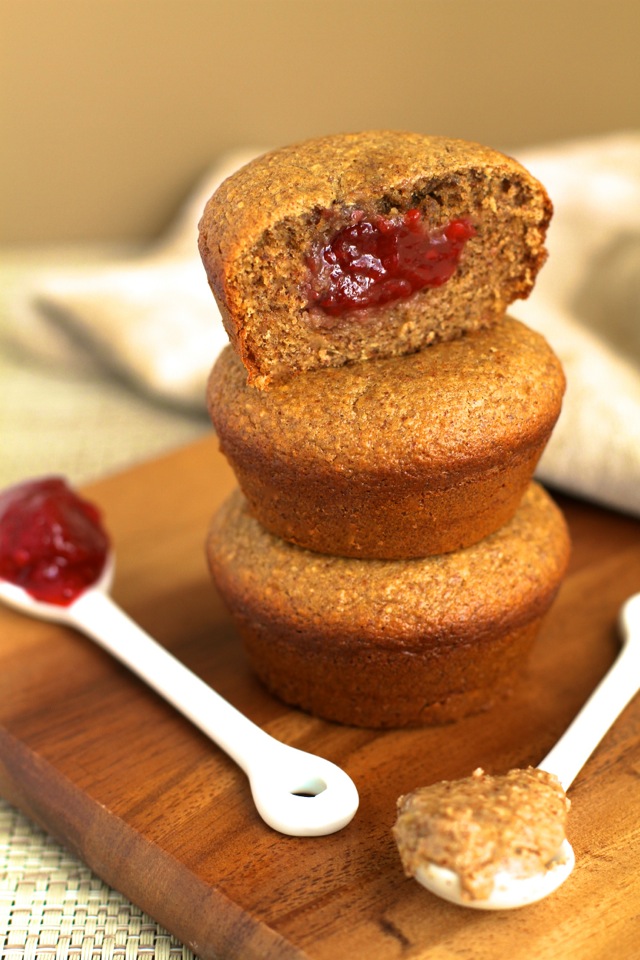 Flourless Almond Butter and Jelly Muffins -- gluten-free, sugar-free, dairy-free, and oil-free || runningwithspoons.com