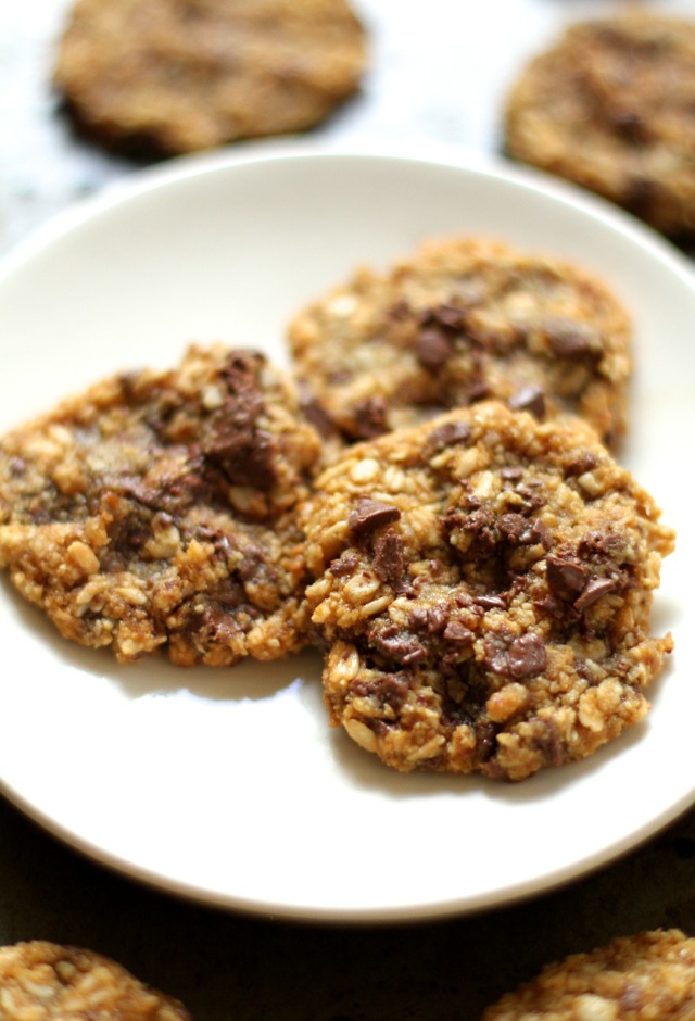 Almond Joy Oatmeal Cookies -- almond flour, coconut, and chocolate in a soft and chewy gluten-free oatmeal cookie || runningwithspoons.com #glutenfree #healthy #cookies