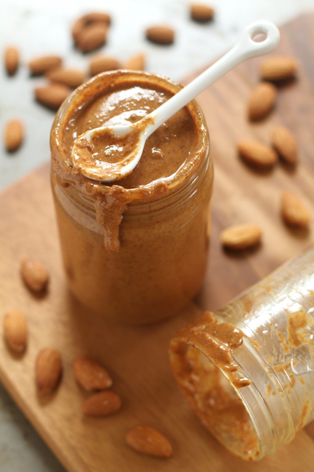 Homemade Creamy Maple Roasted Almond Butter -- easy, healthy, delicious, and so much better than store-bought! || runningwithspoons.com