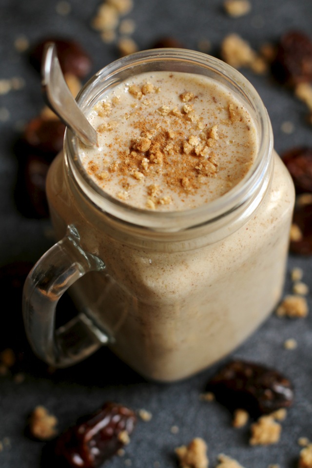 Salted Caramel Cookie Dough Smoothie -- cool, creamy, and ridiculously comforting. You'll never believe that it's actually healthy! || runningwithspoons.com #cookiedough #smoothie #vegan