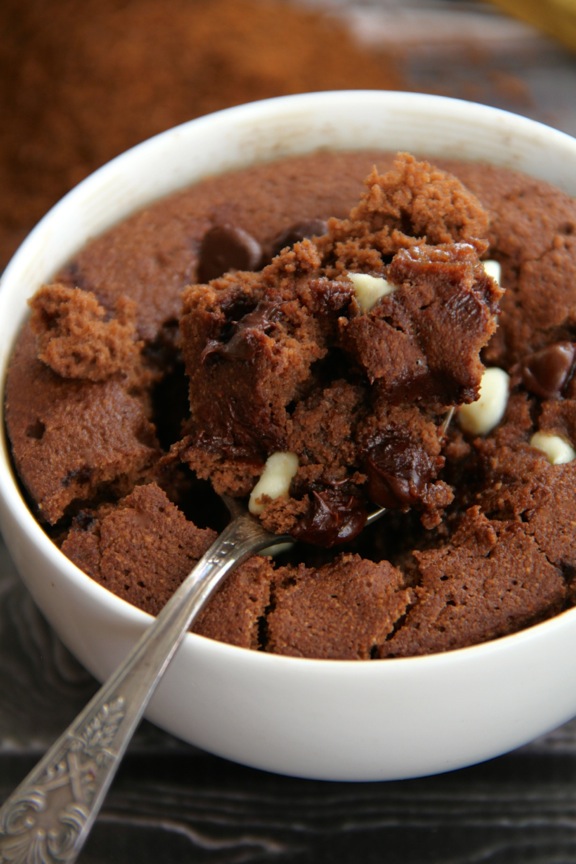 Mocha Chip Mug Cake || runningwithspoons.com