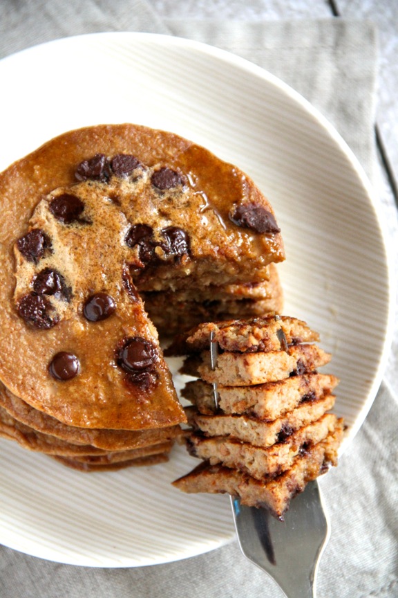 Chocolate Chip Gingerbread Greek Yogurt Pancakes -- Light, fluffy, and completely irresistible! || runningwithspoons.com #glutenfree #pancakes #breakfast