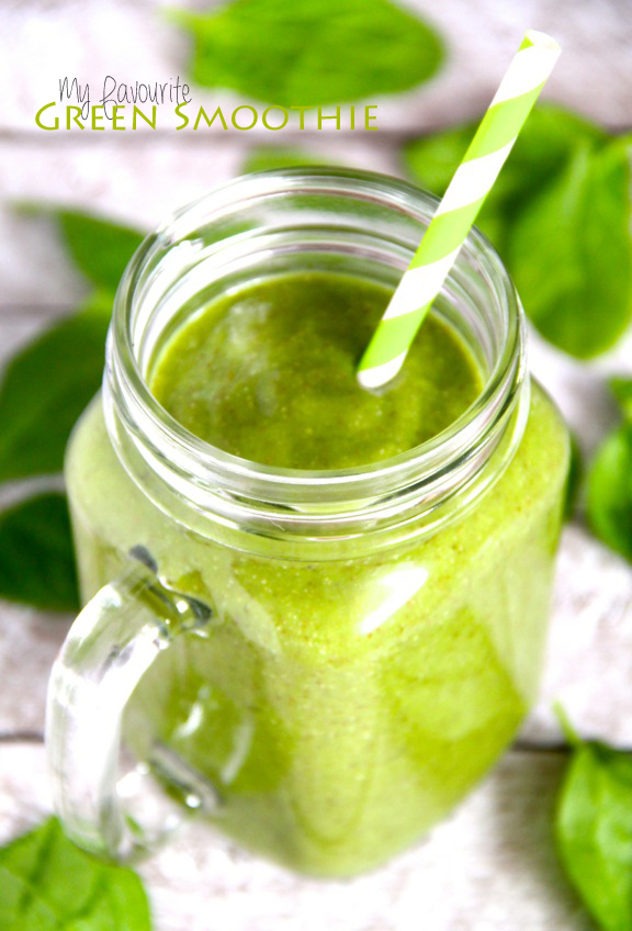 My Favourite Green Smoothie || runningwithspoons.com