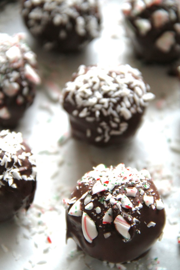 Vegan Cookie Dough Truffles || runningwithspoons.com #vegan #glutenfree #cookiedough