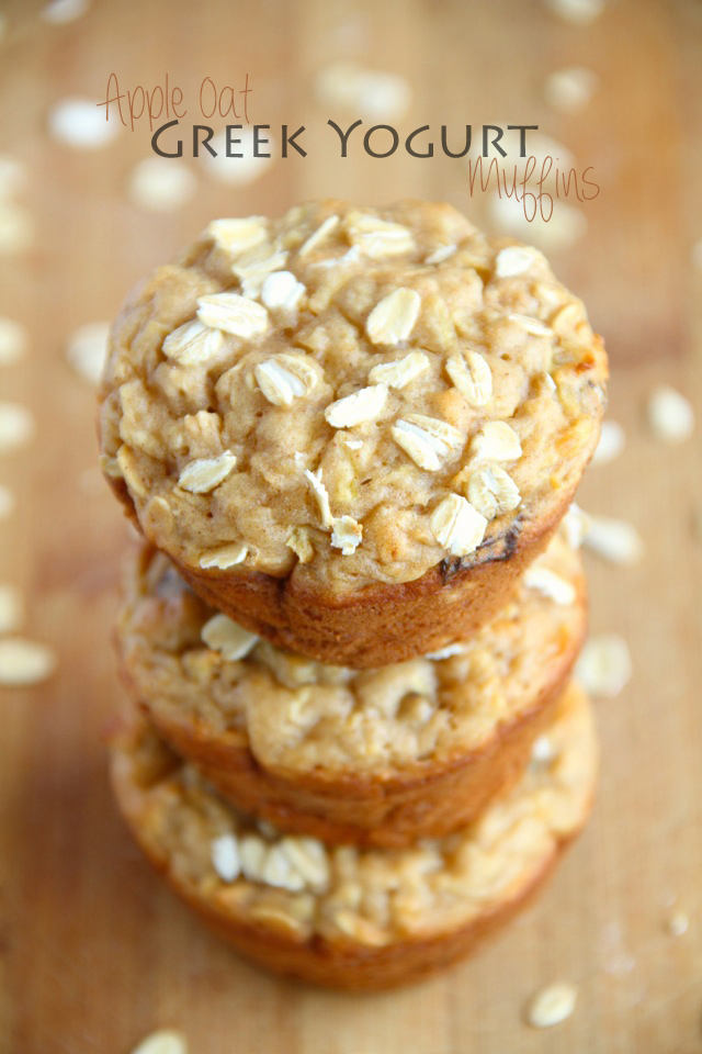 Apple Oat Greek Yogurt Muffins -- ridiculously soft and tender with NO butter or oil! A perfect breakfast or snack! || runningwithspoons.com #healthy #apple #muffins