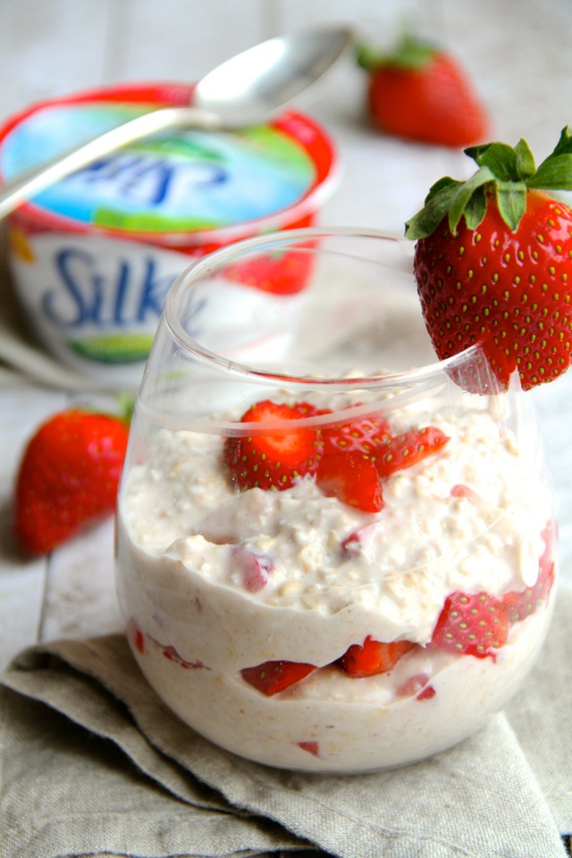 Strawberry Coconut Overnight Oat Parfait -- a healthy and delicious way to start your day! || runningwithspoons.com #glutenfree #vegan