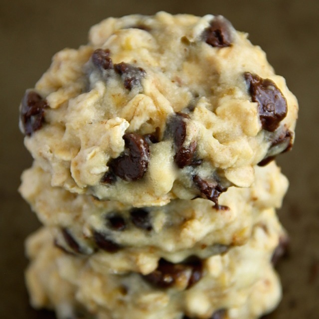 Vegan Banana Bread Oatmeal Cookies