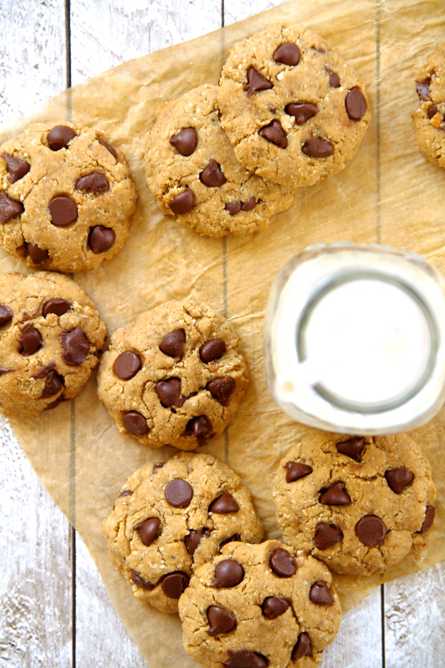 These delicious gluten free vegan chocolate chip cookies will please even gluten-eaters and non-vegans! Soft, chewy, and loaded with chocolate chips, they're a healthier cookie that everyone will love! 