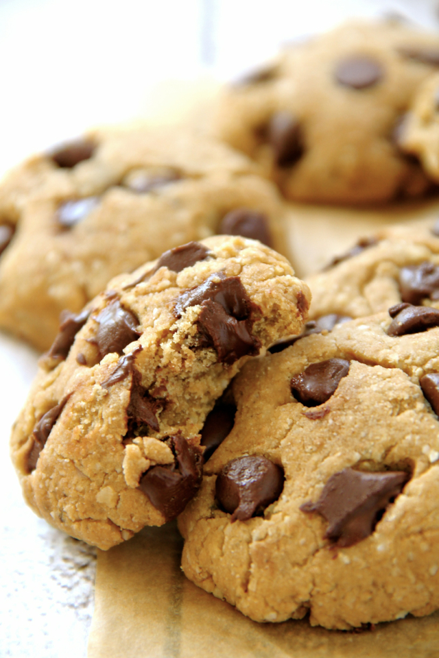 These delicious gluten free vegan chocolate chip cookies will please even gluten-eaters and non-vegans! Soft, chewy, and loaded with chocolate chips, they're a healthier cookie that everyone will love! 