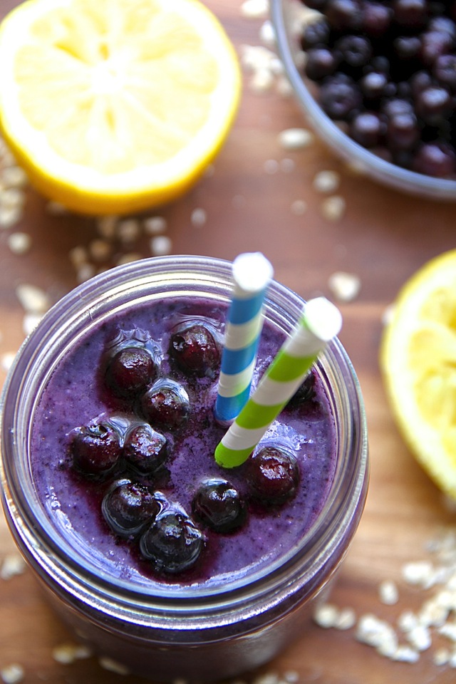 Lemon Blueberry Muffin Smoothie -- cool, creamy, and comforting thanks to the addition of a special ingredient! || runningwithspoons.com #vegan #healthy