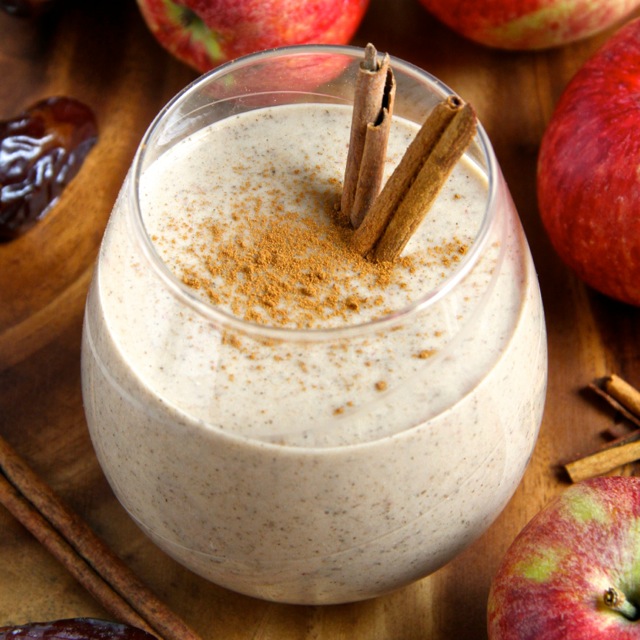 Apple Overnight Oatmeal Smoothie