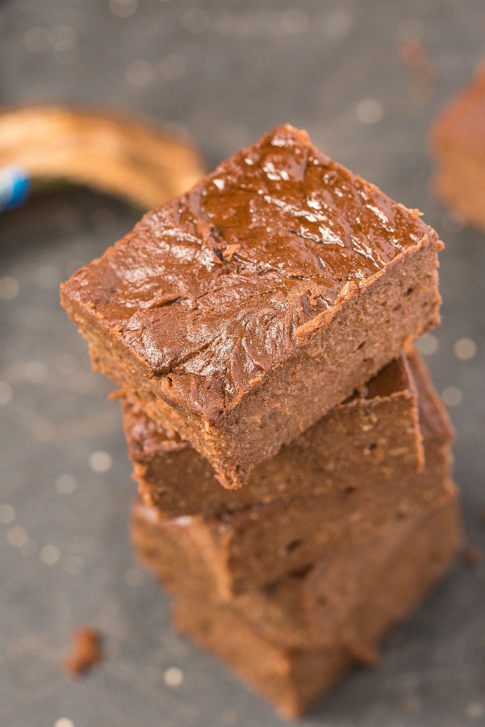 3 Ingredient Flourless Blender Brownies