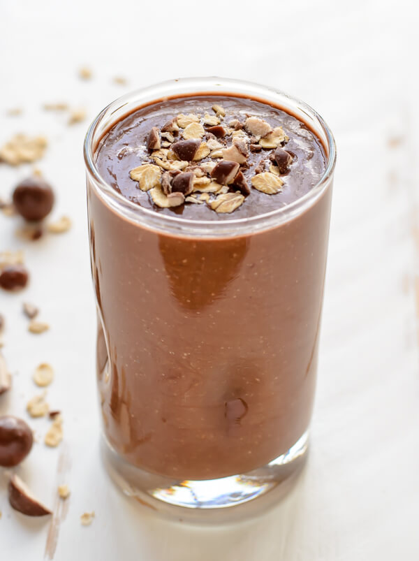 Chocolate Malt Oat Smoothie