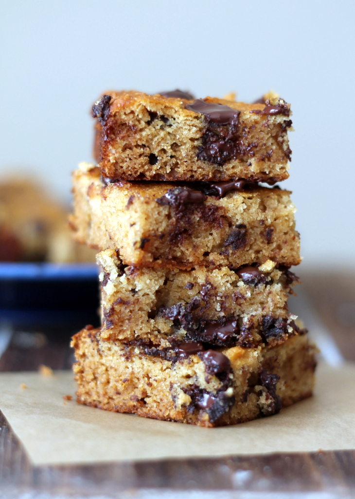 Coconut Flour Chocolate Chunk Bars