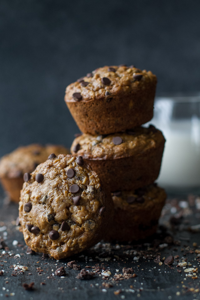 Chocolate Chip Oatmeal Cookie Muffins - the best of both worlds with the delicious taste of a chocolate chip cookie and the soft and tender texture of a muffin! They're vegan, oil-free, and 100% ridiculously delicious! | runningwithspoons.com #recipe #healthy