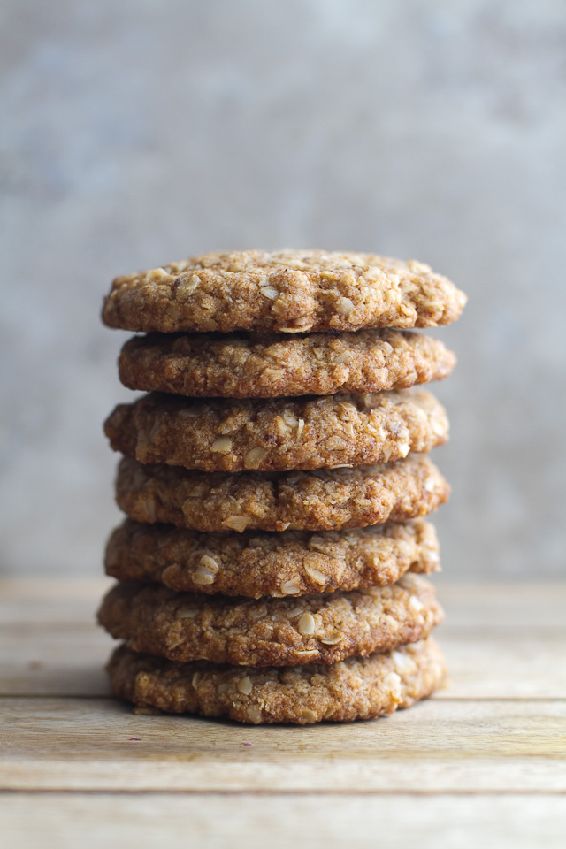 Almond Oatmeal Cookie