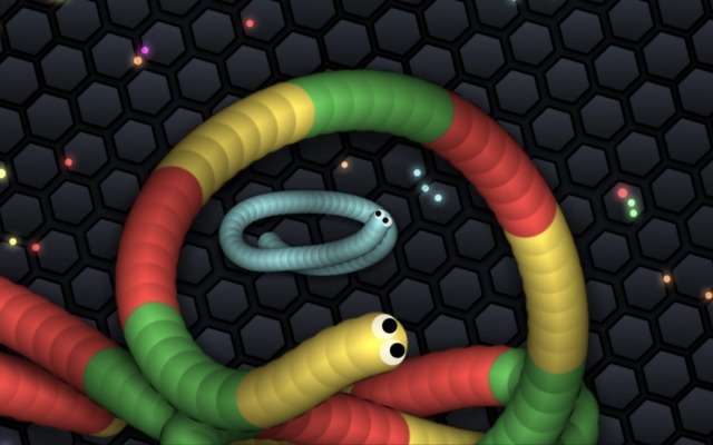 EATING BIGGEST SLITHER.IO SNAKES Destroying HUGE Snakes in Slitherio