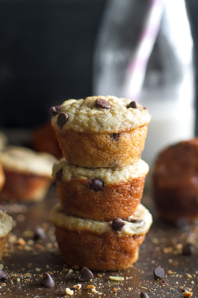Mini Banana Oat Greek Yogurt Muffins - a healthy bite-sized snack that's PERFECT for kids (or anyone)! Made with NO flour, oil, or refined sugar, these fluffy little muffins are a delicious and easy breakfast or snack {gluten free, flourless, kid friendly, recipe} | runningwithspoons.com