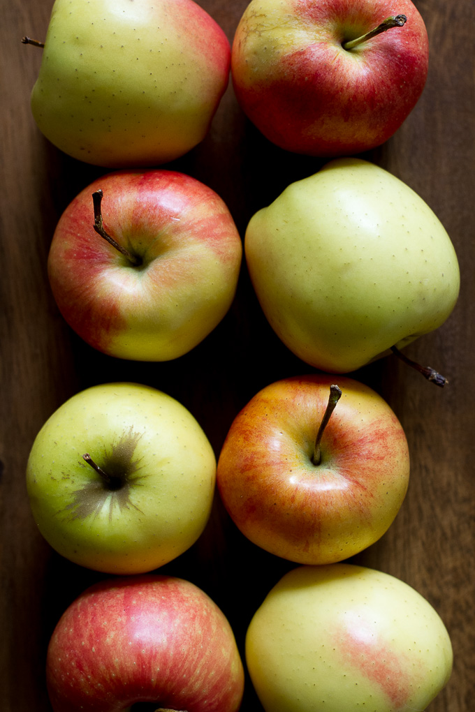 applesauce-apples