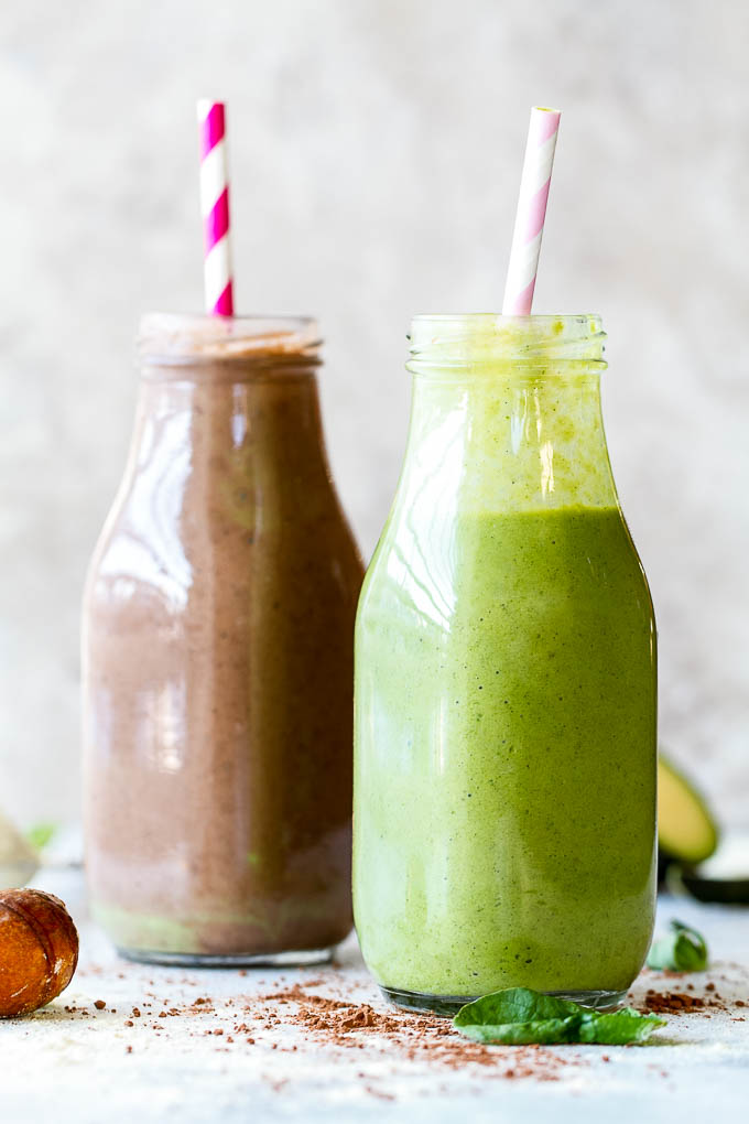 This super creamy green smoothie is so tasty it'll have you saying "it doesn't taste green at all!" Packed with protein and healthy fat, it makes a nutritious and delicious breakfast or snack. Plus it's gluten-free and vegan so everyone can enjoy! | runningwithspoons.com