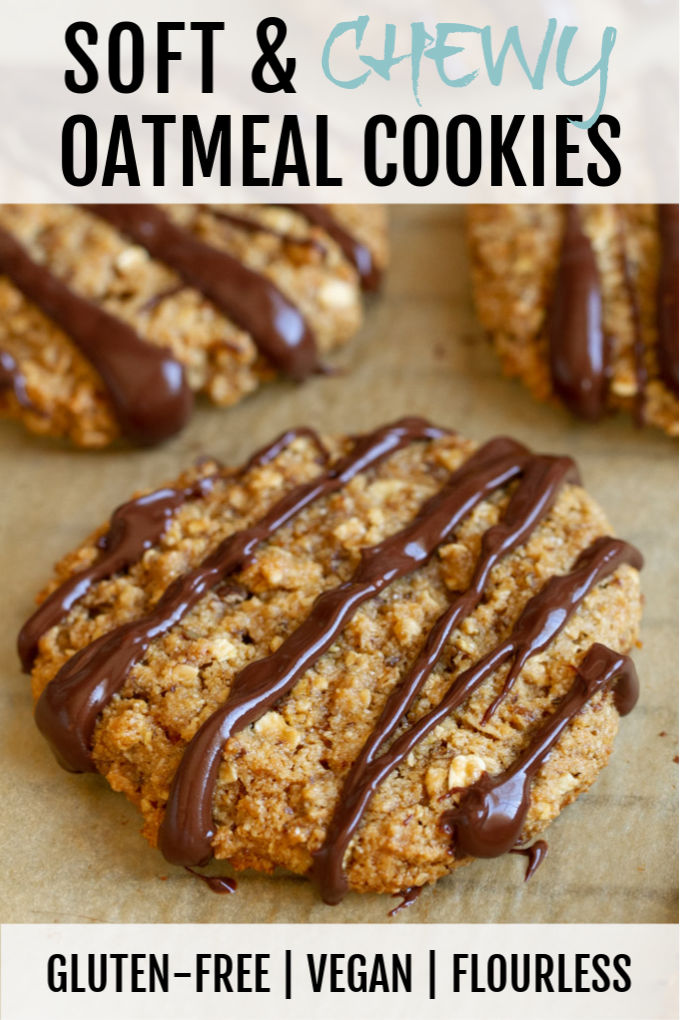 Soft and Chewy Oatmeal Cookies that are super easy to make with only one bowl and 8 healthy ingredients!