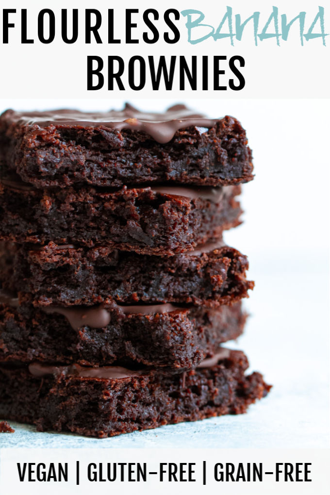 Melt-in-your-mouth Flourless Banana Brownies that are irresistibly fudgy and chocolatey! 